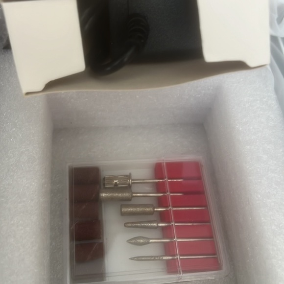 Professional Nail Drill/Cordless - Picture 5 of 6